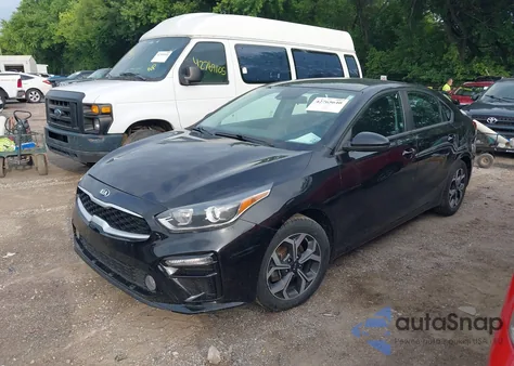 2019 Kia Forte Lxs z USA, uszkodzony, nr VIN 3KPF24AD6KE017182